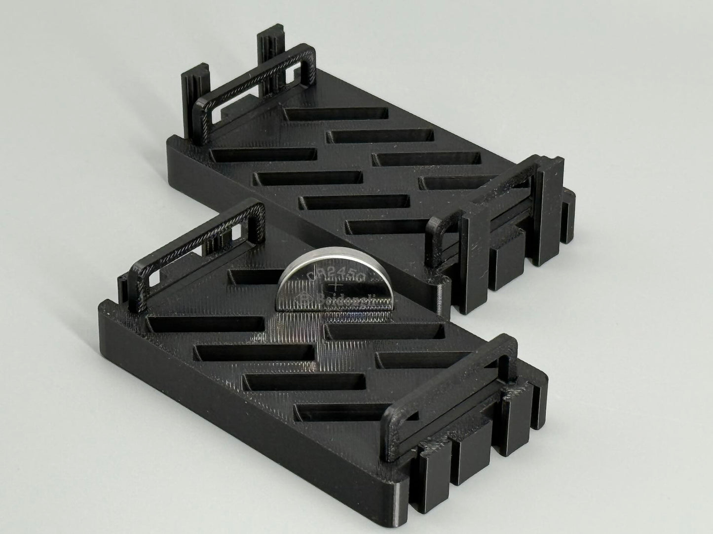 CR2450 Einsätze in schwarz für die Batteriebox